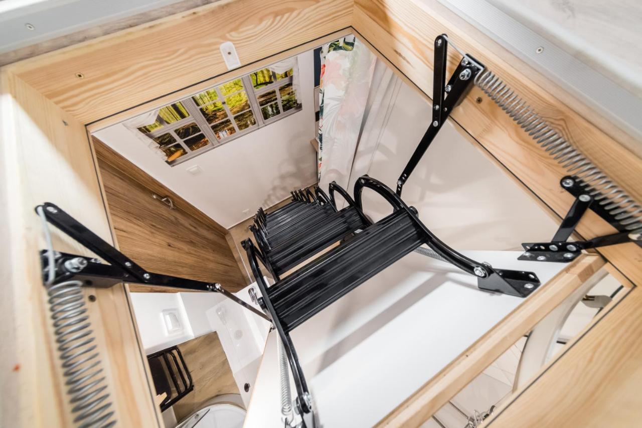 Micro Apartments 2,5 Qm - Najmniejsze Apartamenty Swiata 2,5 Mkw Krasków Eksteriør bilde