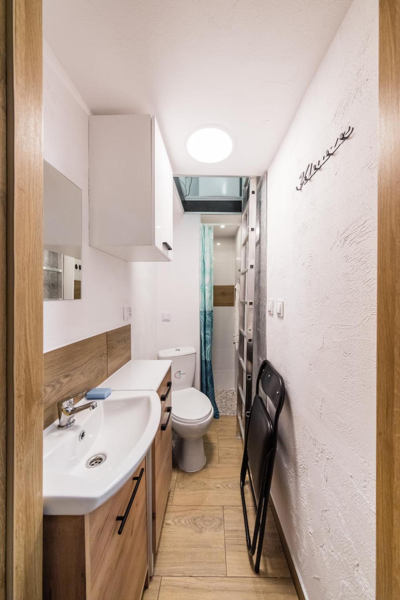 Micro Apartments 2,5 Qm - Najmniejsze Apartamenty Swiata 2,5 Mkw Krasków Eksteriør bilde